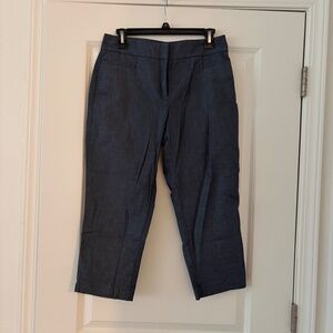 NWOT Heathered Blue/Gray Ann Taylor Size 6P (Petite) Capris Notch Detail